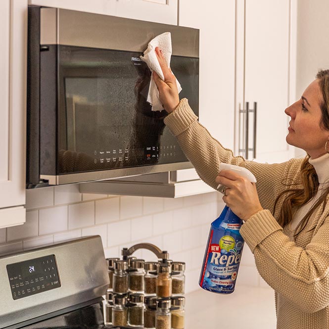 Instagram CleanX Repel Glass Surface Cleaner Repellent